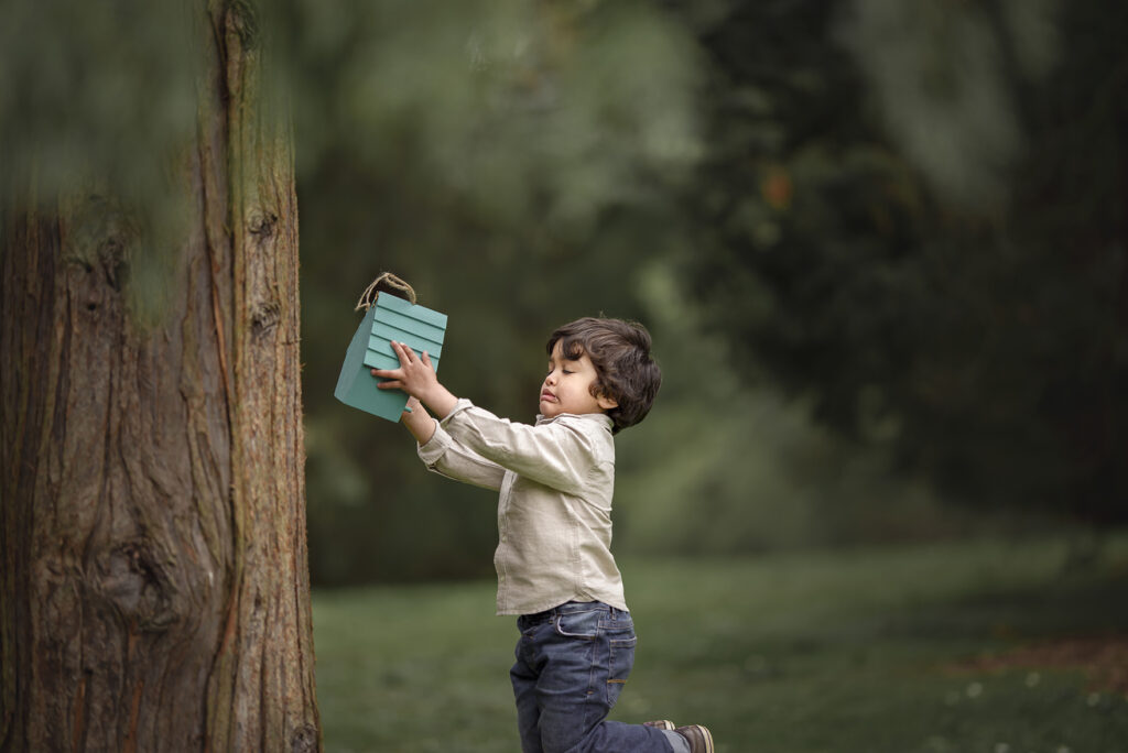 Sesion de fotos creativa infantil en exteriores en Irlanda