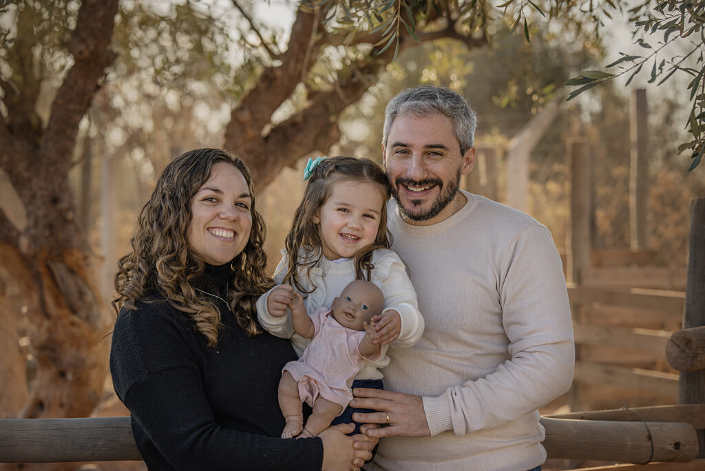sesión infantil en exteriores
fotografía infantil Mendoza
fotos de niños en finca
sesión familiar en exteriores
recuerdos familiares en fotos
